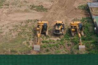 农业园区改沙换土 看门人偷卖沙石被拘