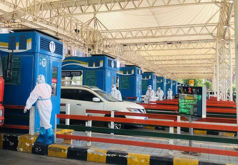 方便！高速出口显示入口信息 西安市内车辆无检查通过