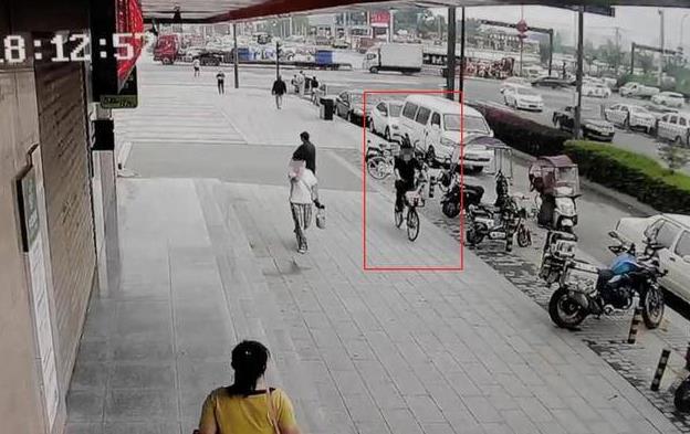 急寻！西安一高考生档案袋丢失 若捡到请立即联系学生家长