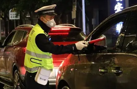 5月份陕西共查处酒驾5264起 其中再次饮酒驾驶206起