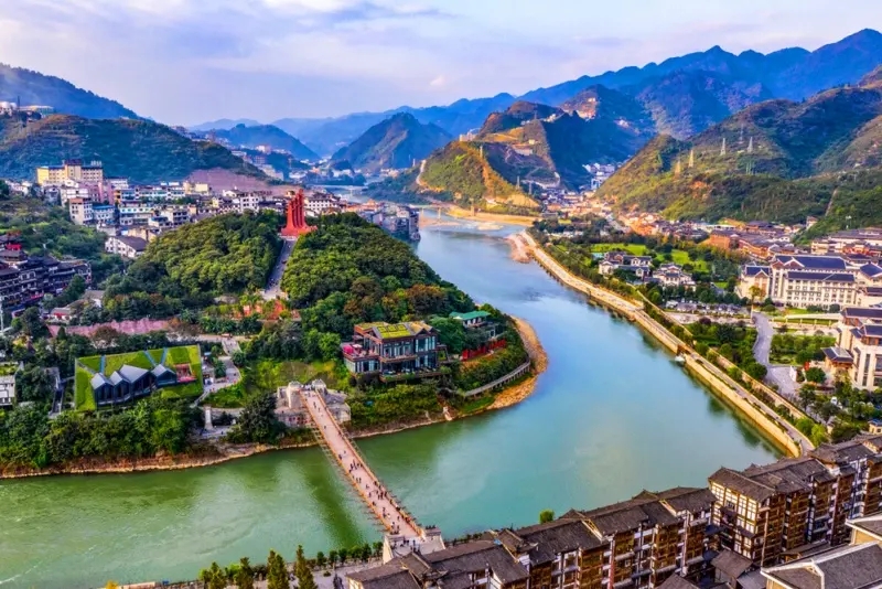 东航开通西安遵义茅台镇往返航线 每周二、四、六执飞