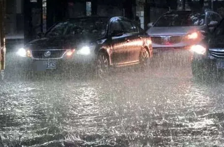 华商头条|暴雨橙色预警！未来3小时西安这些地区降雨量将达50毫米以上