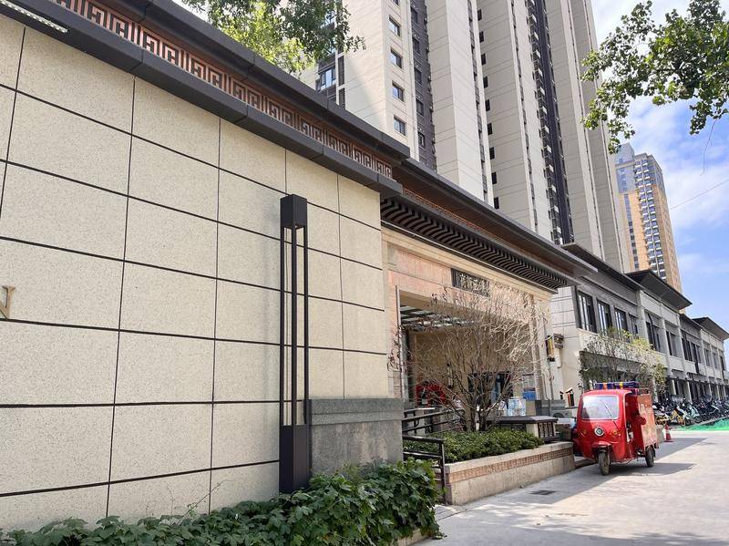 落户在雁塔、社区划入莲湖 西安金辉·高新云璟小区业主有点懵