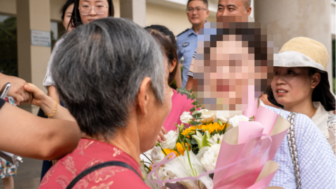 女婴39年前被偷走 四川绵阳警方助一家团圆