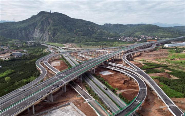 月底通车！提前探访西安外环高速南段