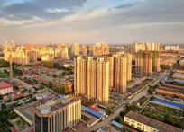 华商头条|13城完成第三批集中供地 七成底价成交