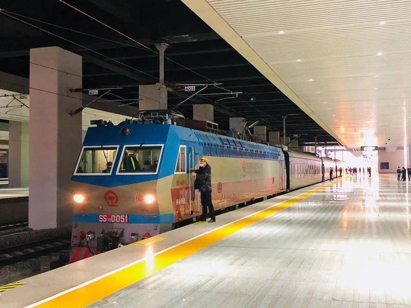 西安至杨陵一站直达式城际特快列车正式开行