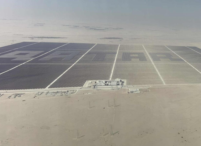 华商头条|世界杯在即，卡塔尔首个太阳能发电厂投产