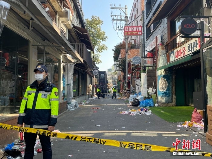 华商头条|外交部紧急处置中国公民在韩国梨泰院踩踏事故中遇难事件