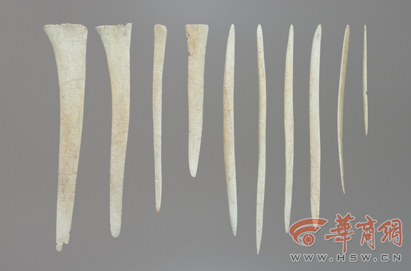 M41出土笄形骨器.png