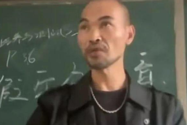 “最凶班主任”走红引质疑 作者下架相关视频：纯属虚构