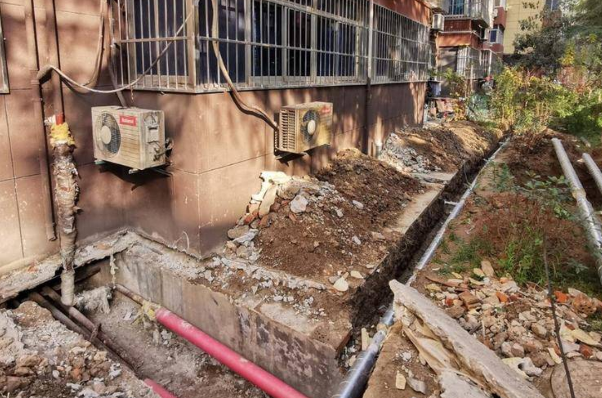 西安糜家桥小区供暖前试水爆管要维修 每户要交4900元否则只能挨冻