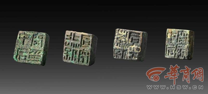 图14 江村大墓K27出土一组印章.jpg