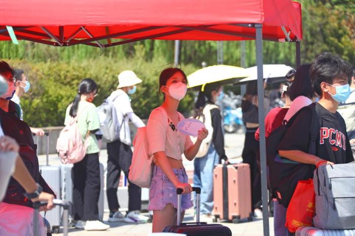 华商头条|江西南昌：室外景区、公园不再查验核酸阴性证明