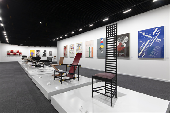设计博物馆现代设计馆展区.jpg