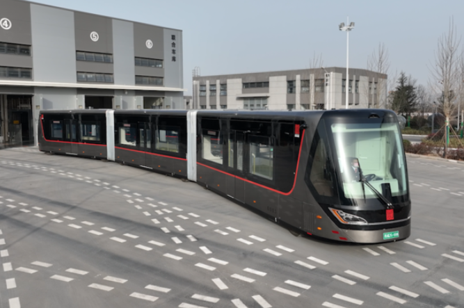 西咸智轨来了！20余家主流媒体记者抢先体验西北首条智轨线路