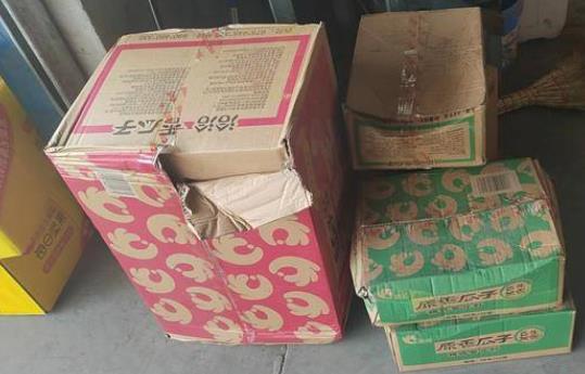 拉了一车食品部分被淋湿 物流公司投了保险还要扣司机4000元？