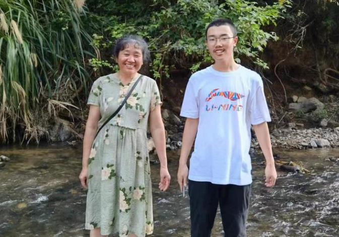 华商头条|消失的少年：胡鑫宇神秘失踪后的86天