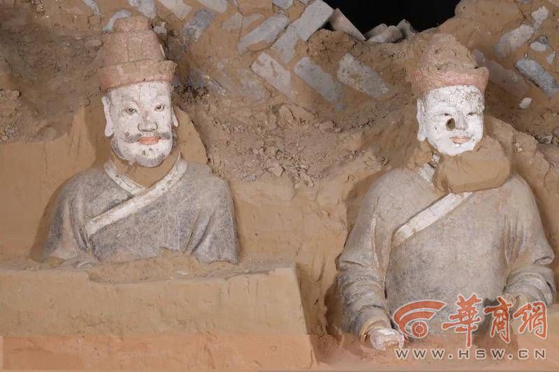 彩绘泥塑.jpg