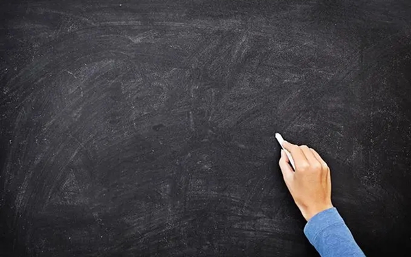 新城区7名教师的德育案例被评定为西安市典型经验