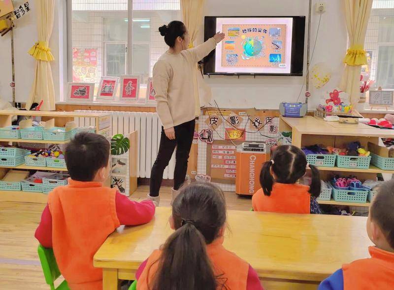 西光幼儿园中班“西安生态日”多形式学习环保小常识