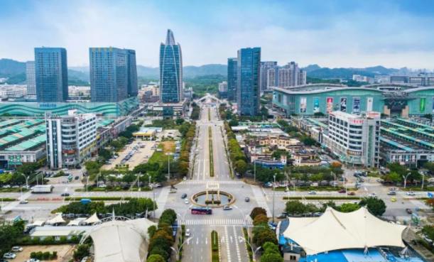 华商头条|金融局专项会议助力实体经济复苏 华南城望再获资金驰援