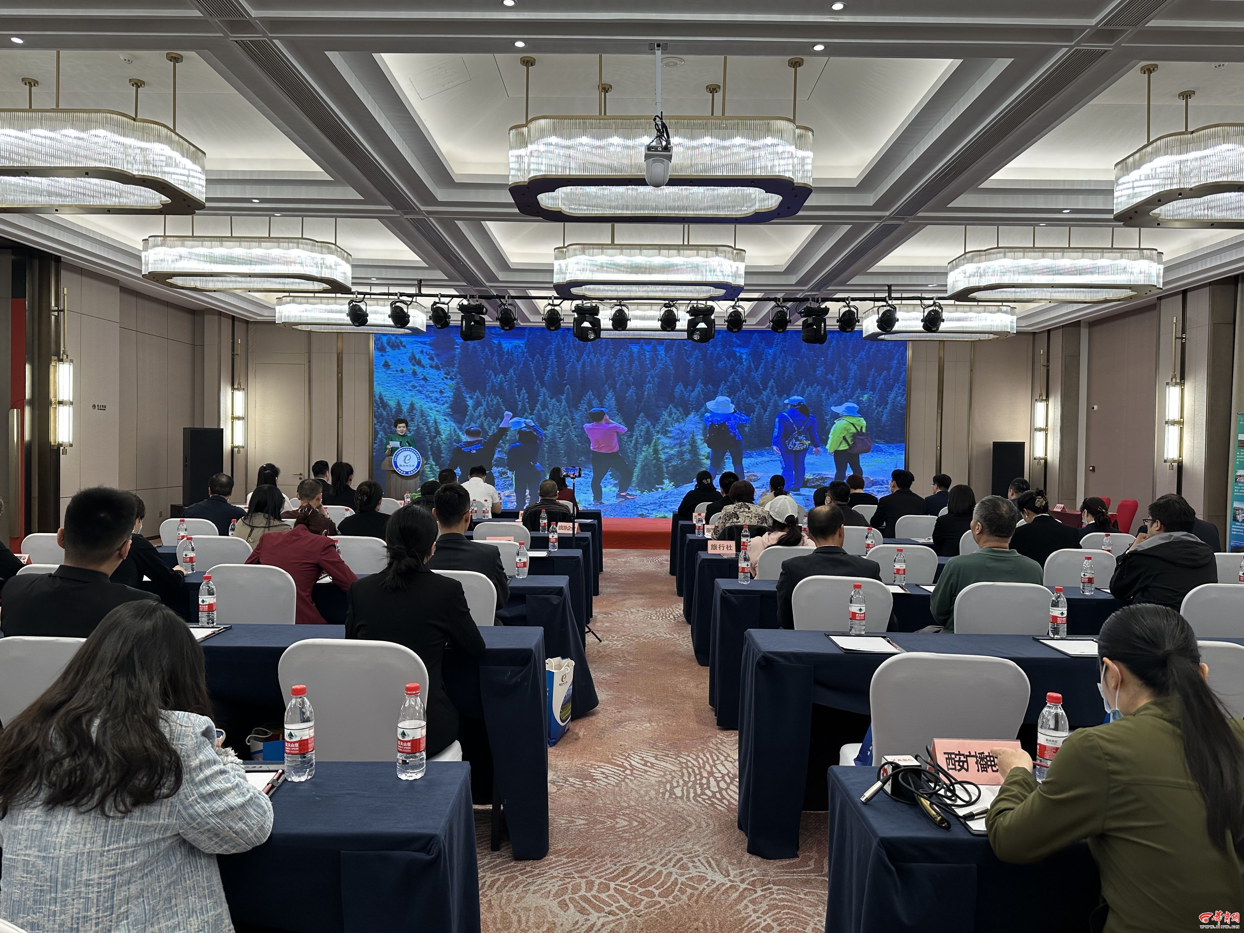 “丝路庭州·昌盛吉祥”2023昌吉州春季旅游系列推介会在陕西西安拉开帷幕！