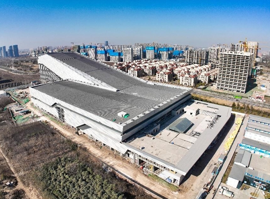 华商头条|西北地区规模最大室内冰雪场馆——西安融创冰雪世界项目主体结构完工