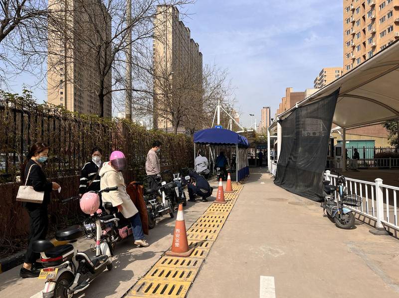 追踪|电动车现场挂牌已正常 带牌销售系统仍旧瘫痪