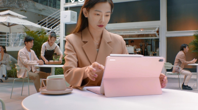 华商头条|华为MateBook E二合一笔记本真机现身