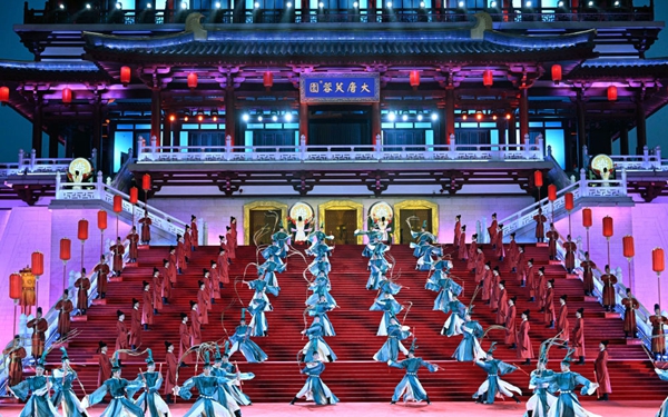 华商头条|4分钟速览中国—中亚峰会文艺演出