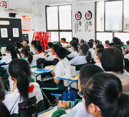 “汉字变变变” 小学生给“孙”字戴上紧箍咒