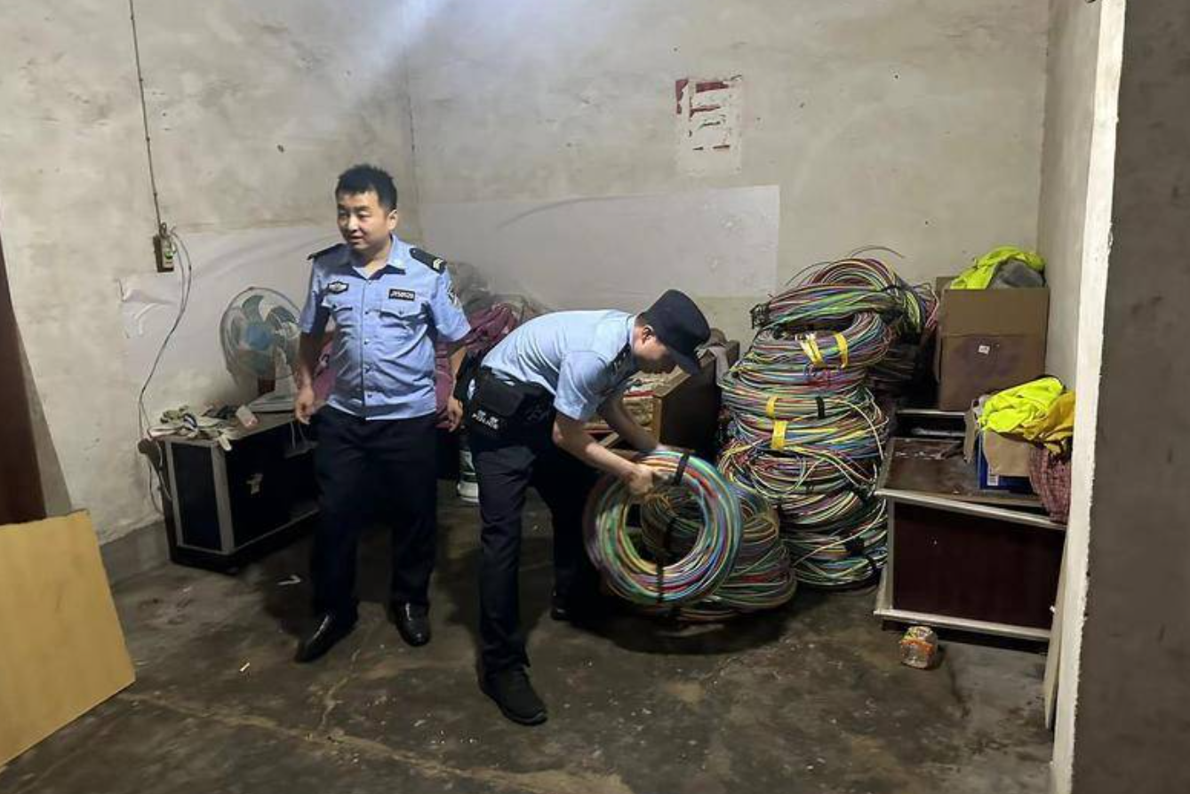 西安警方破获系列盗窃工地电缆案 抓获21人