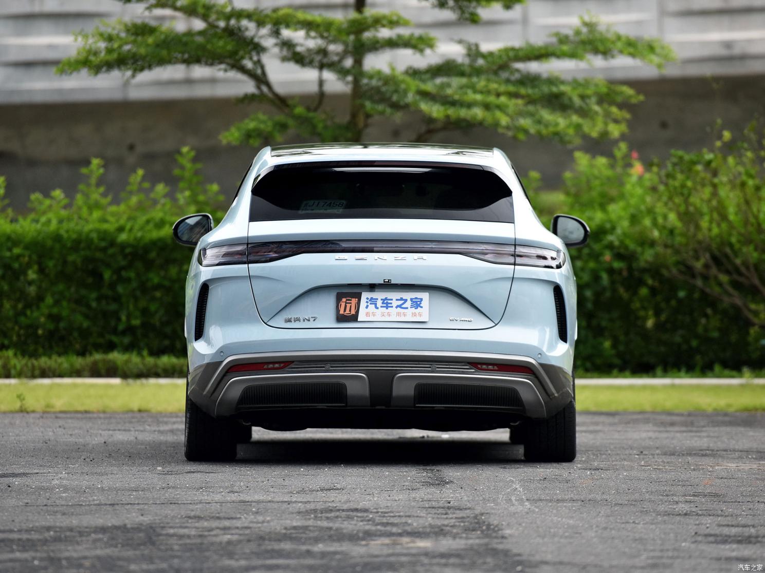 腾势汽车 腾势N7 2023款 高配基本型