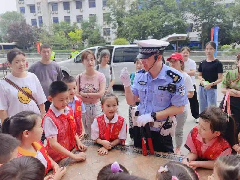 在第三课堂中实践 快乐过暑假 收获成长