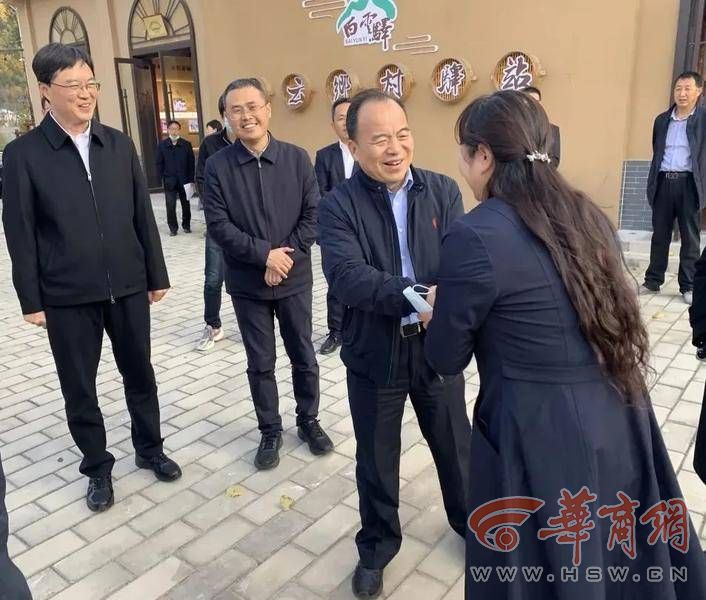 书记.jpg