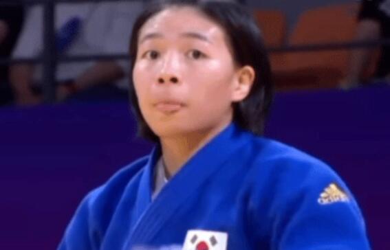 韩国柔道选手打脸对手被罚下场对方直接获胜 细节披露