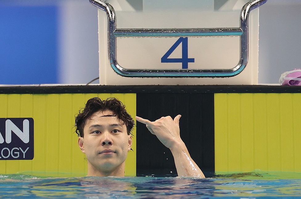 中国游泳24金追平历史最佳 国乒单项全体晋级